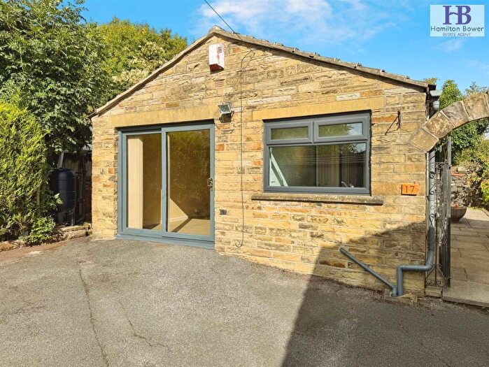 1 Bedroom Bungalow To Rent In Carr House Lane, Shelf, Halifax, HX3
