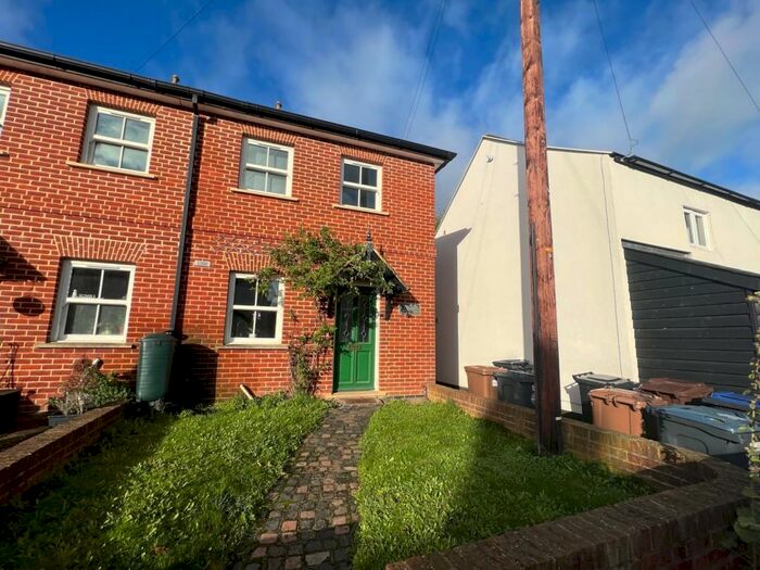 2 Bedroom House To Rent In High Street, Widford, Ware, SG12