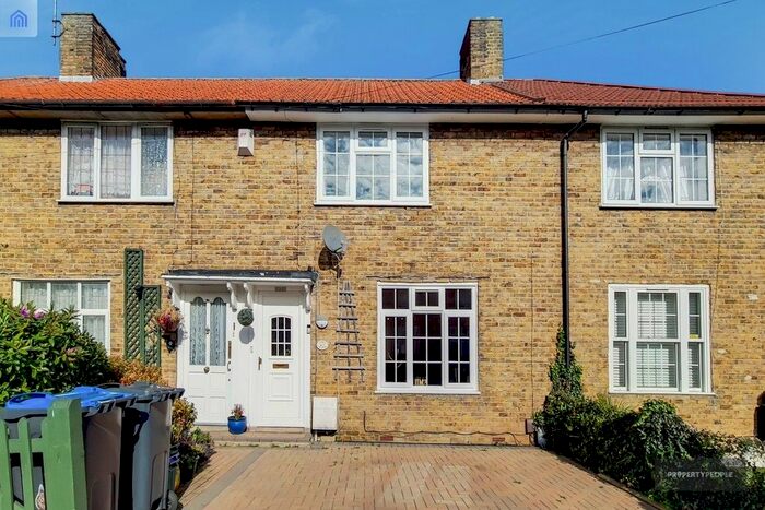 2 Bedroom Terraced House To Rent In Leominster Road, Morden, SM4