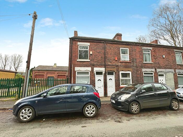 2 Bedroom Terraced House For Sale In North Street, Stoke, Stoke-on-trent, ST4