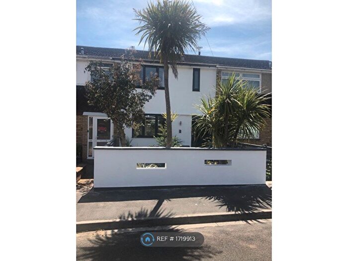 3 Bedroom Terraced House To Rent In Poplar Road, Hanham, Bristol, BS15