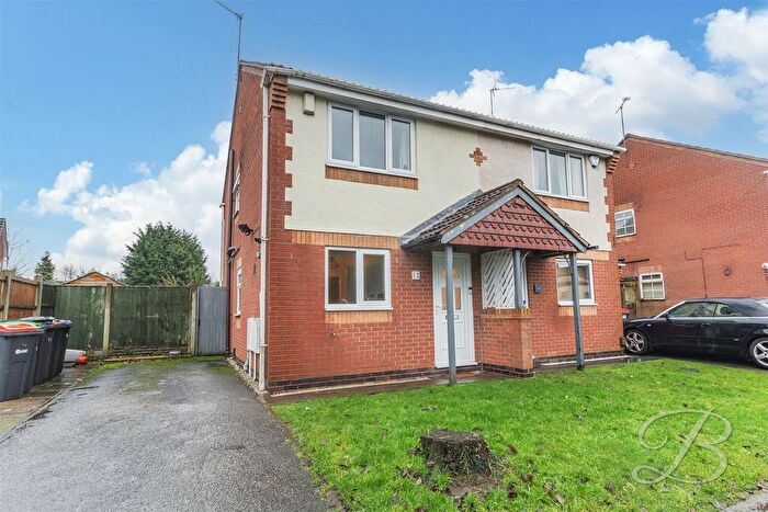 2 Bedroom Semi Detached House For Sale In Lindleys Court, Kirkby-In-Ashfield, Nottingham, NG17