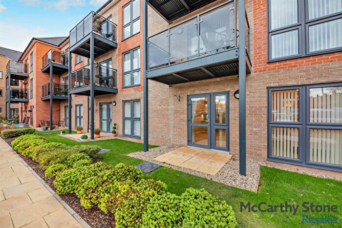 1 Bedroom Apartment For Sale In Coquet Avenue, Whitley Bay, NE26