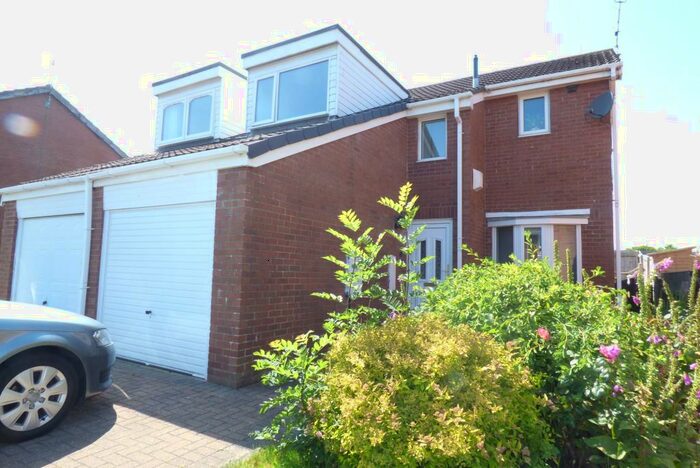 3 Bedroom Semi-Detached House To Rent In Cherrytree Drive, Beaufont Park, Bedlington, Northumberland, NE22