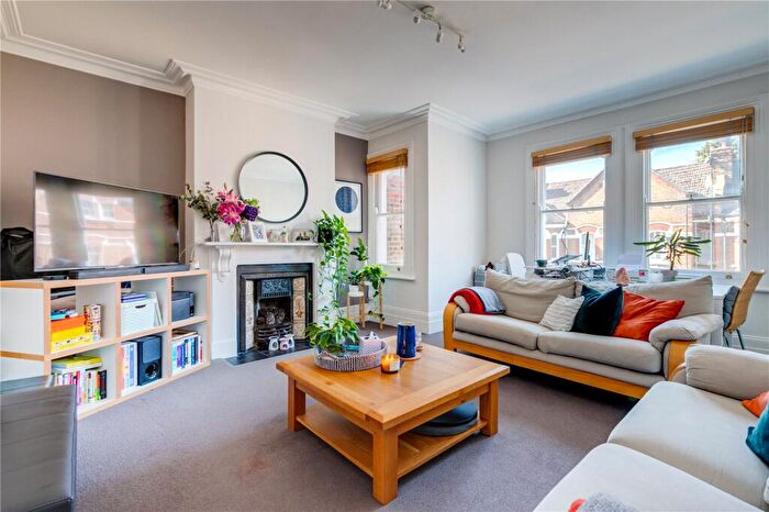 2 Bedroom Property To Rent In Lavender Gardens, SW11