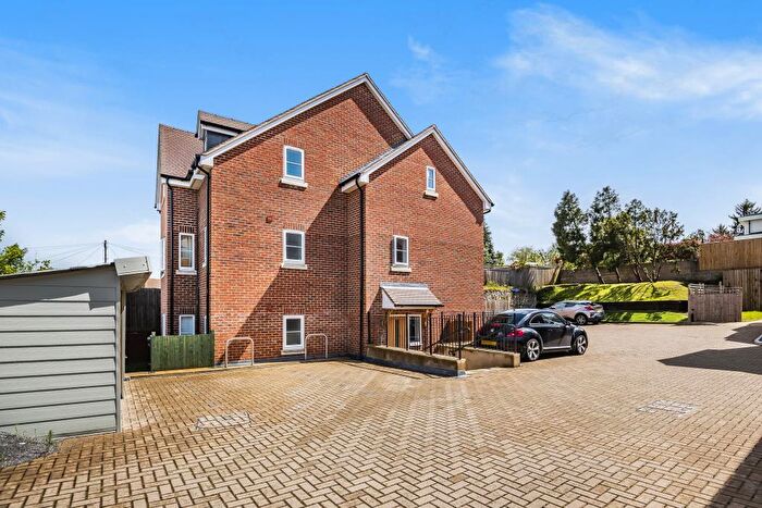 1 Bedroom Apartment To Rent In Sweetmans Road, Botley, OX2