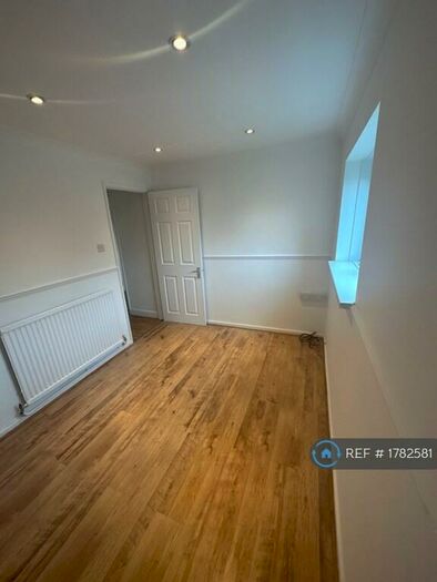 2 Bedroom Flat To Rent In Harlow, Harlow, CM20