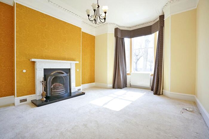 3 Bedroom Flat For Sale In Mid Stocket Road, Aberdeen, AB15