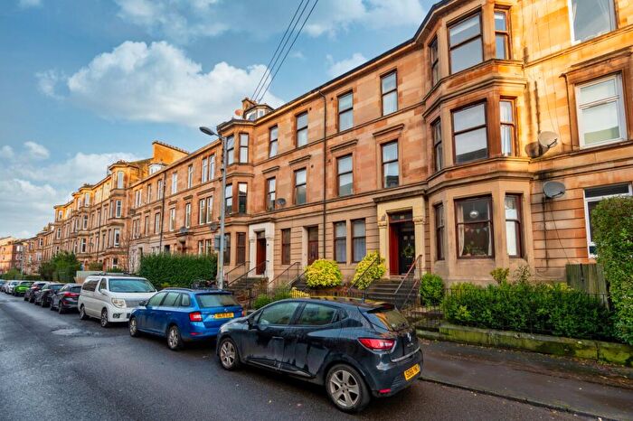 3 Bedroom Flat To Rent In Roslea Drive, Flat /, Denniston, Glasgow, G31