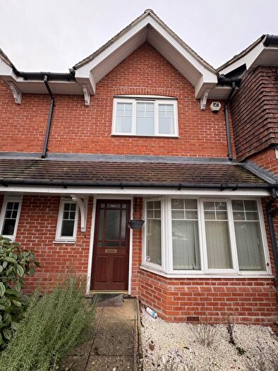 3 Bedroom Terraced House To Rent In Ashdene Gardens, Reading, RG30