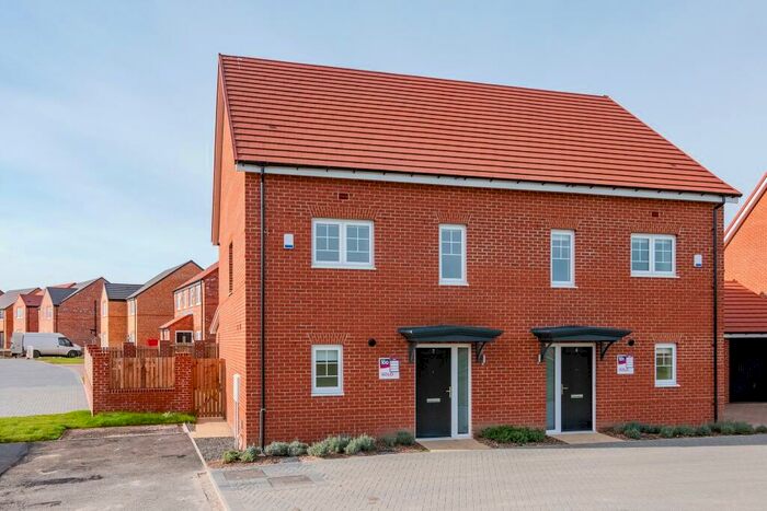 3 Bedroom House To Rent In Admiral Way, Killingworth, NE12