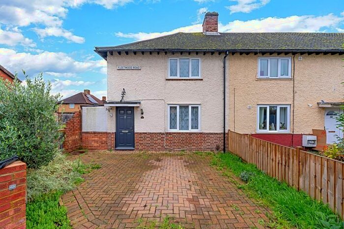 3 Bedroom End Of Terrace House To Rent In Fleetwood Road, Kingston Upon Thames, KT1