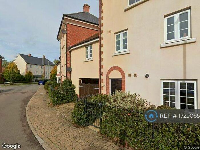 2 Bedroom Semi-Detached House To Rent In Meander Mews, Colchester, CO1