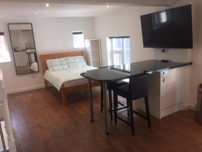 1 Bedroom House To Rent In Glasshouse Street, Nottingham, NG1