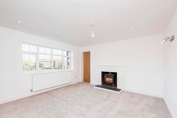 4 Bedroom Detached House For Sale In Common Lane, Polesworth, Tamworth, B78