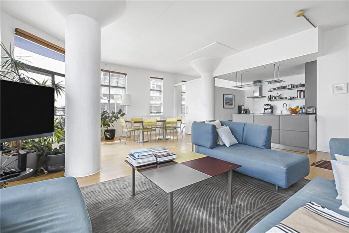 2 Bedroom Apartment For Sale In Saffron Hill, London, EC1N