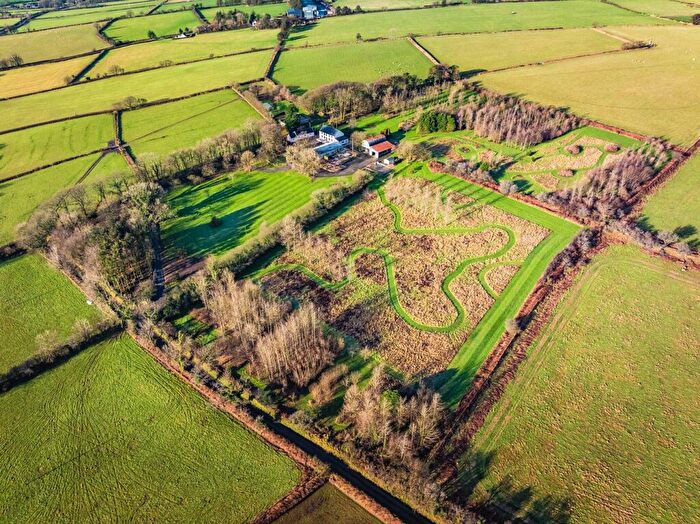 4 Bedroom Detached House For Sale In Blaenffos, Boncath, SA37