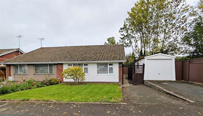 2 Bedroom Semi-Detached Bungalow For Sale In Vincent Avenue, Tuffley, Gloucester, GL4