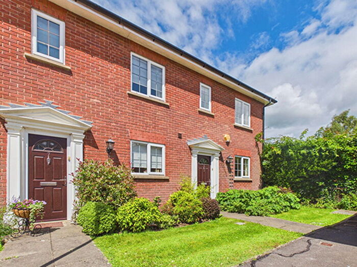 2 Bedroom Retirement Property For Sale In Stanford Orchard, Horsham, West Sussex., RH12