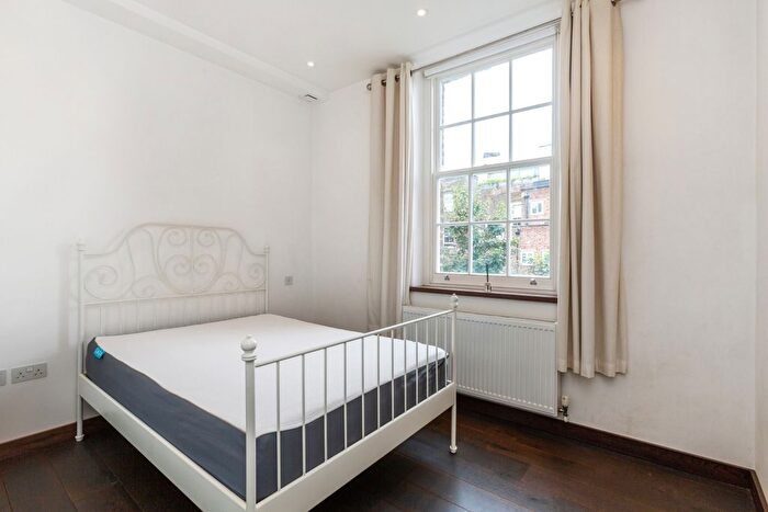 1 Bedroom Flat For Sale In Mornington Place, London, NW1
