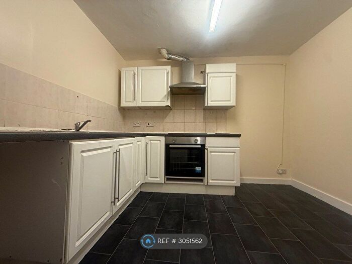 1 Bedroom Flat To Rent In Westwood Lane, Sidcup, DA15