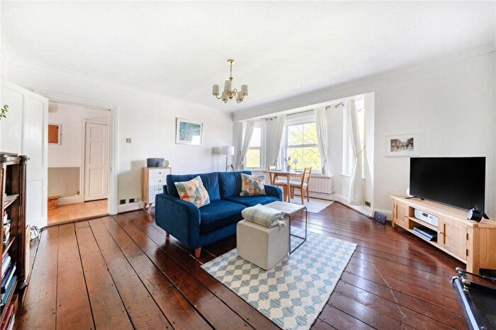 2 Bedroom Apartment To Rent In Kidbrooke Park Road, Blackheath, London, SE3
