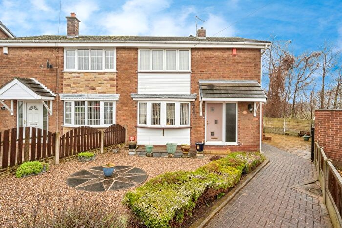 3 Bedroom Semi-Detached House For Sale In Southfield Crescent, Thurnscoe, Rotherham, S63