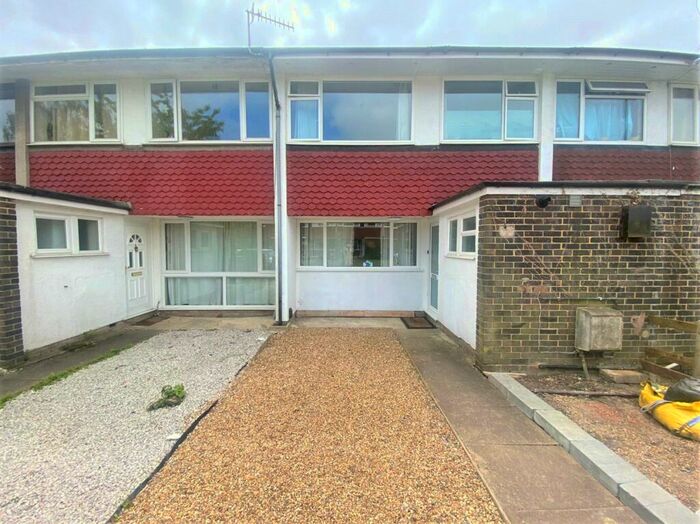 3 Bedroom Terraced House To Rent In Guildford Park Avenue, Guildford, Surrey, GU2