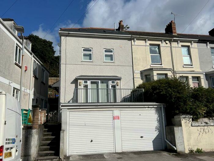 3 Bedroom House To Rent In Edgar Terrace, Plymouth, PL4