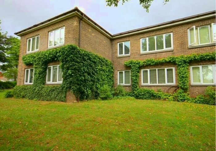 2 Bedroom Flat To Rent In Mains Court, Framwellgate Moor, Durham, DH1