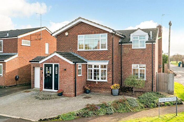 4 Bedroom Detached House For Sale In Moor End Close, Edlesborough, LU6