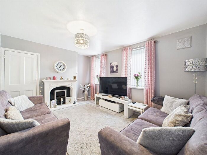 3 Bedroom Semi Detached House For Sale In Ponsford Road, Bristol, BS4