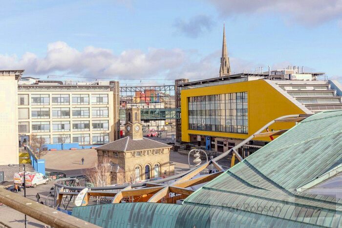 2 Bedroom Flat To Rent In The Bar, Newcastle Upon Tyne, NE1