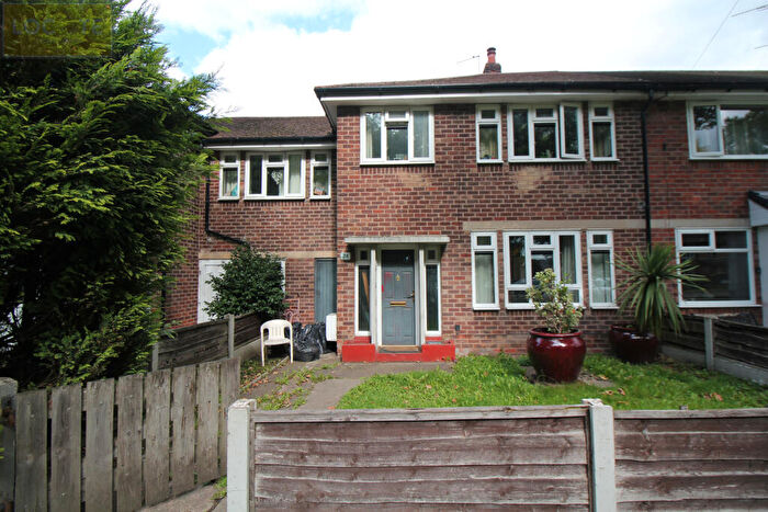 4 Bedroom Terraced House For Sale In Woodbridge Road, Flixton, M41