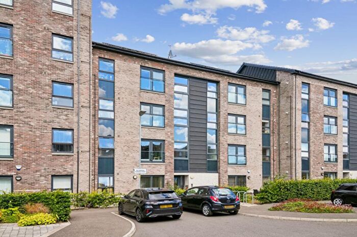 2 Bedroom Flat For Sale In Riverford Court, Flat /, Shawlands, Glasgow, G43