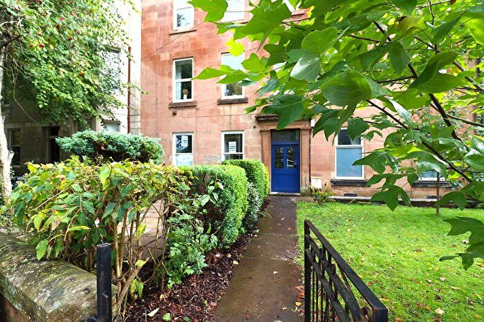 2 Bedroom Flat For Sale In Oakshaw Street West, Paisley, PA1