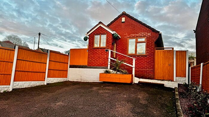 1 Bedroom Bungalow For Sale In Wimblebury Road, Littleworth, Cannock, Staffordshire, WS12