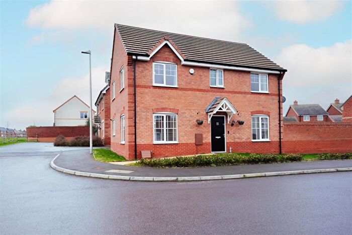 3 Bedroom Detached House For Sale In Felthouse Drive, Bishops Tachbrook, Leamington Spa, CV33