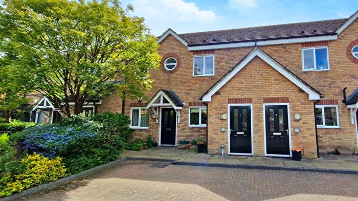 2 Bedroom Maisonette For Sale In Bridge Street, Deeping St James, Peterborough, PE6