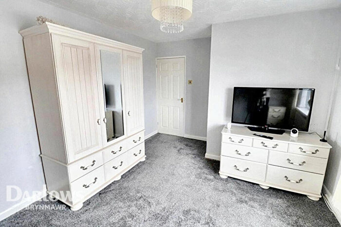 3 Bedroom Terraced House For Sale In East Pentwyn, Blaina, NP13