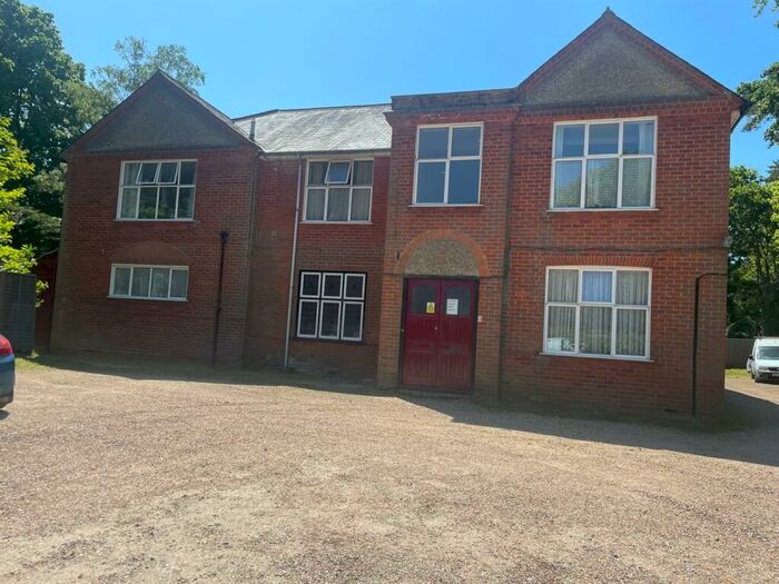 1 Bedroom Property To Rent In Reading Road South, Fleet, GU52