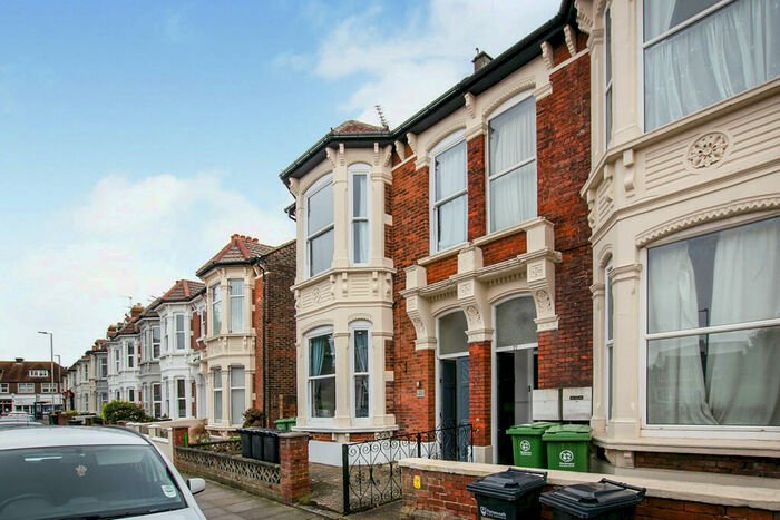 1 Bedroom Flat To Rent In Festing Road, Southsea, PO4