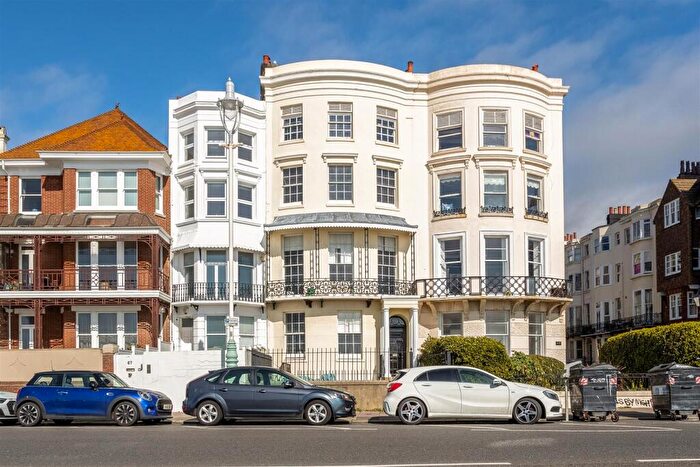 2 Bedroom Apartment For Sale In Marine Parade, Brighton, BN2