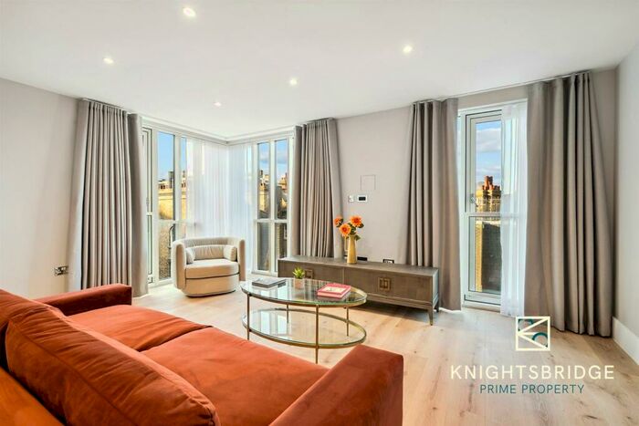 2 Bedroom Apartment To Rent In Baker Street, Marylebone, NW1