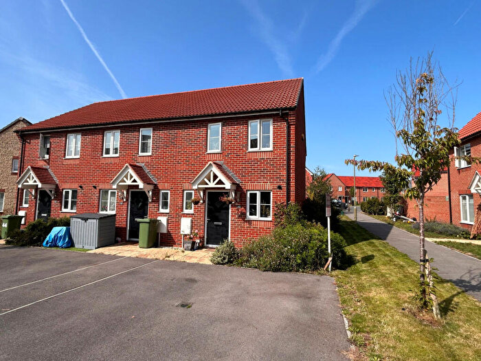 2 Bedroom End Of Terrace House For Sale In Tom Gaughan Way, Didcot, OX11