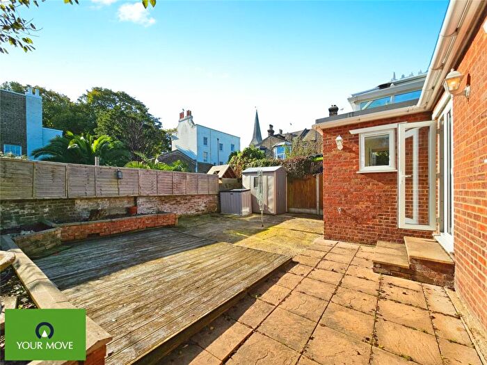 2 Bedroom Bungalow For Sale In Crescent Road, Ramsgate, Kent, CT11