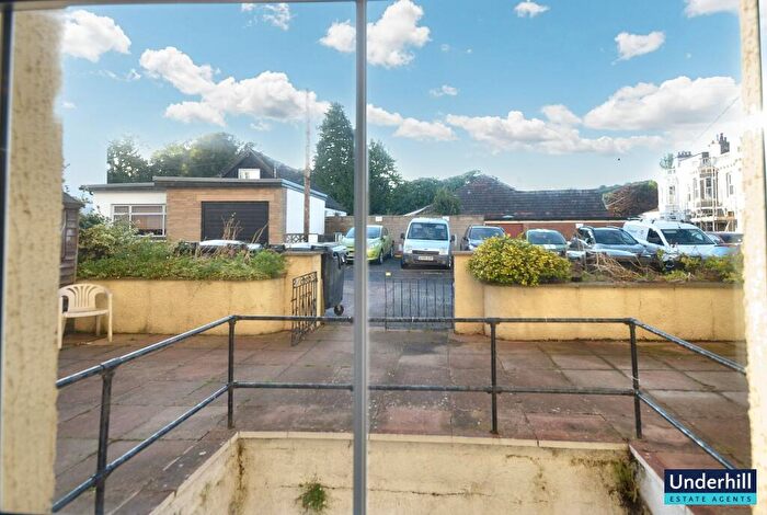 1 Bedroom Flat For Sale In Flat, West Cliff, Dawlish, EX7