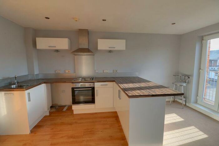 1 Bedroom Flat To Rent In Ampleforth Grove, Hull, HU5