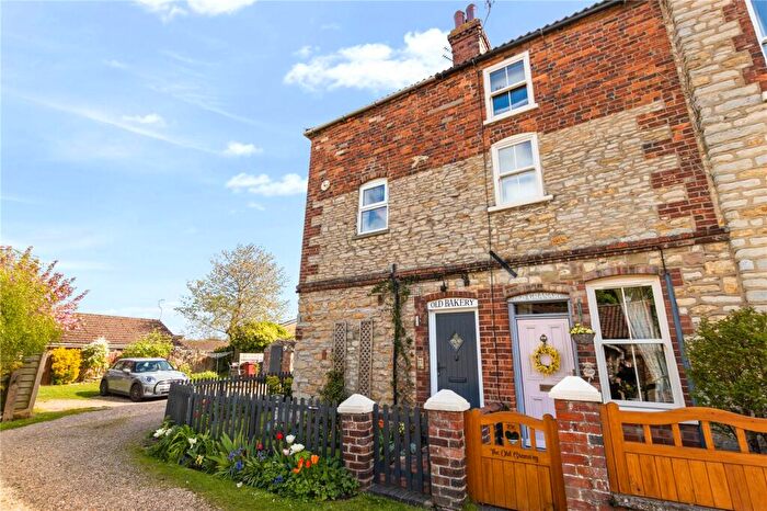 3 Bedroom End Of Terrace House For Sale In Ings Road, Kirton In Lindsey, North Lincolnshire, DN21