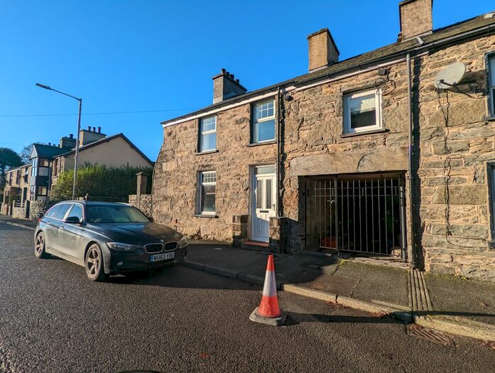 3 Bedroom End Of Terrace House To Rent In Manod Road, Manod, Blaenau Ffestiniog, LL41